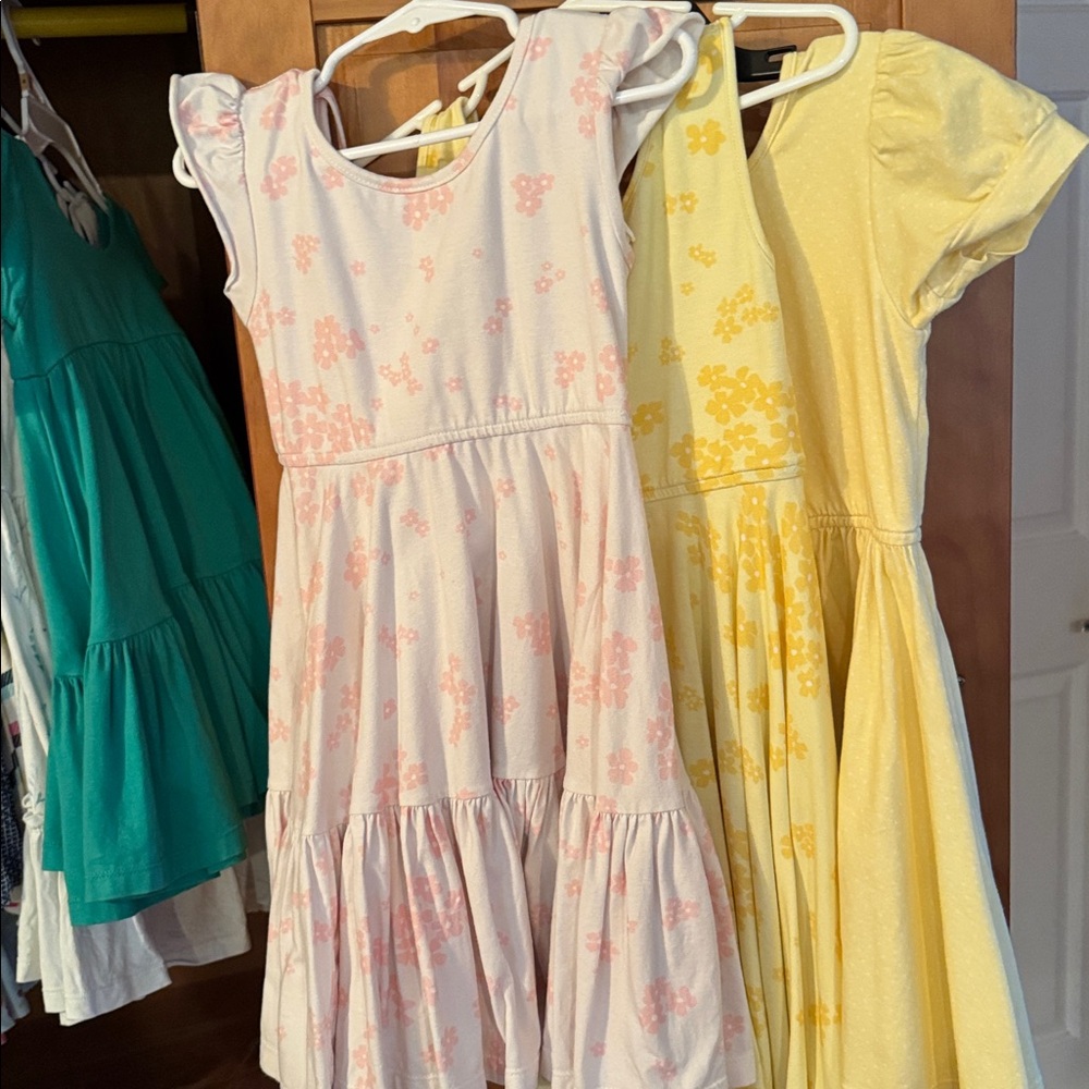 Coming soon Girls 4T Unlisted WELL DRESSED WOLF, Omi Jo Do not buy! Not for sale
